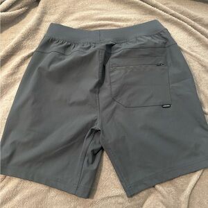 Legends Aviation Short